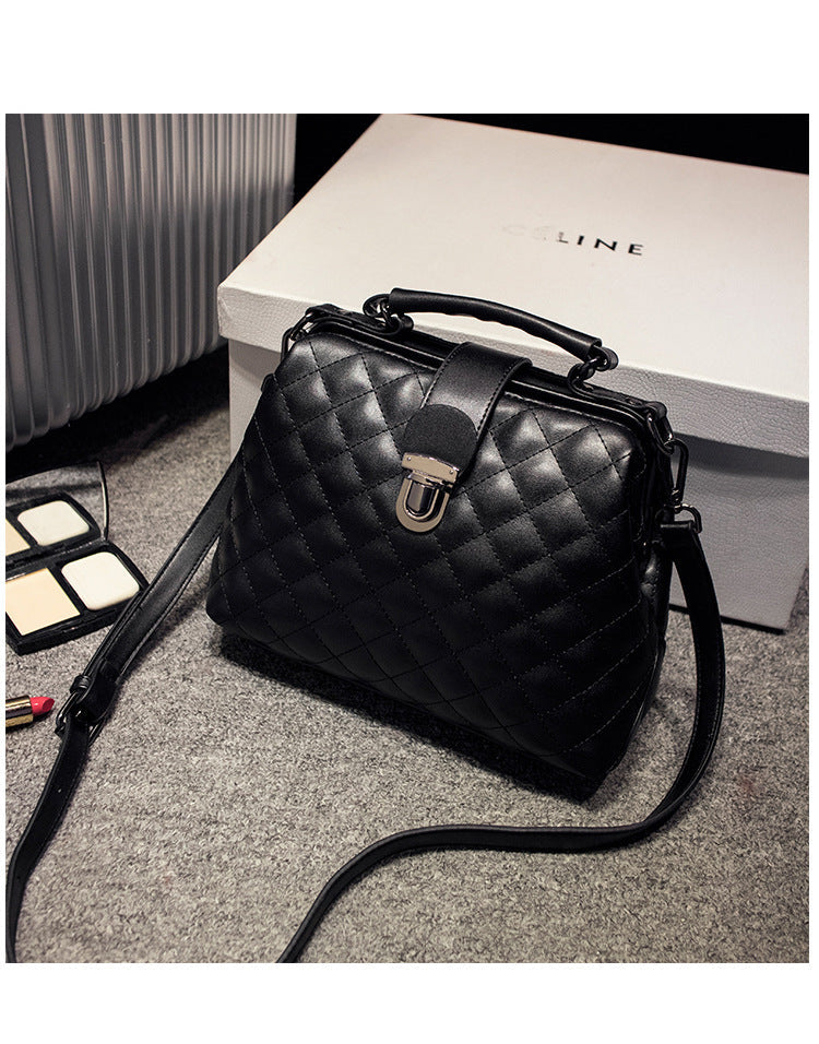 Summer Lingge Leather Retro Bag