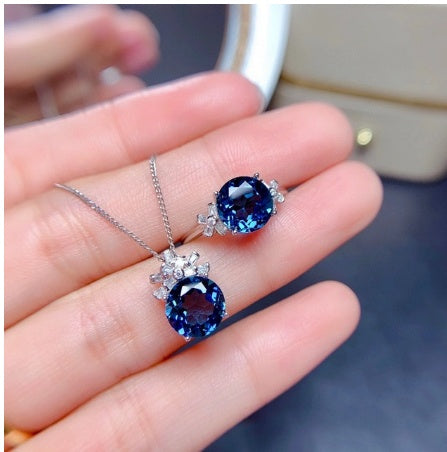 Blue Stones Pendants Necklaces