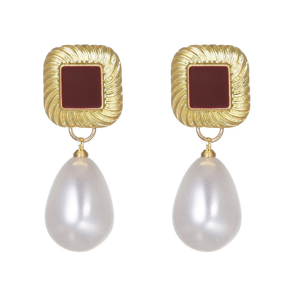 Retro Wine Red Pearl Earrings