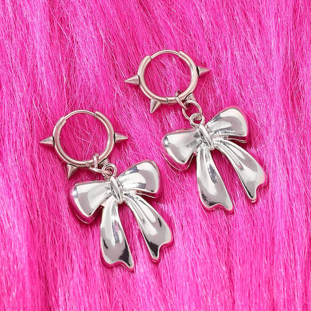Cute Swirls Bowknot Rivet Earrings