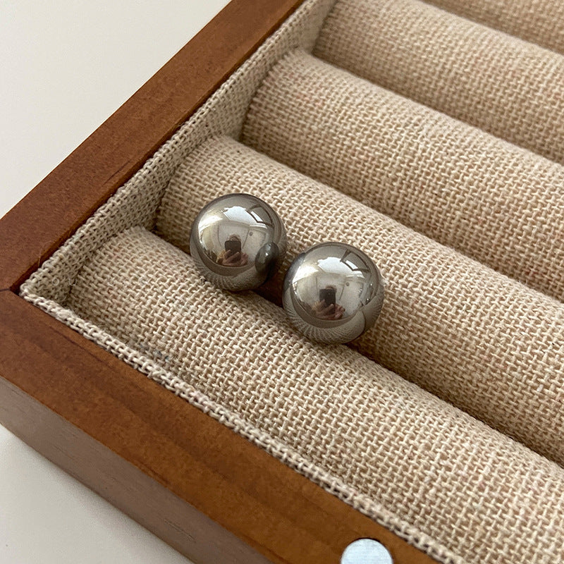 Gray Pearl Stud Earrings